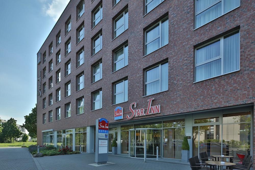 Plaza Premium Karlsruhe Hotel Exterior foto